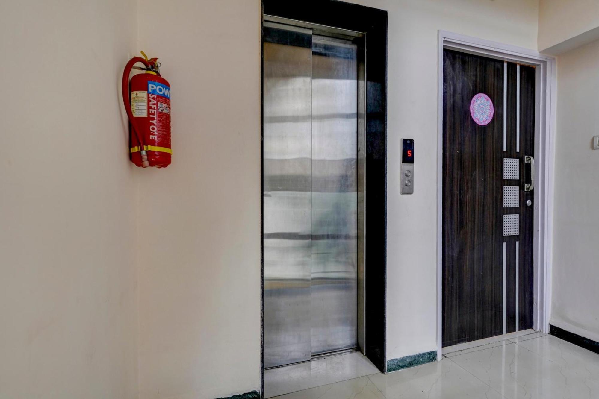 孟买 Rio Corporate House酒店 外观 照片